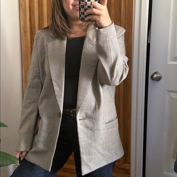 Vintage Gianni Sport 100% wool Herringbone Relaxed Oversized Blazer. Size 10 - Picture 11 of 12